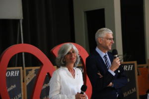 JA conférence 6 Nathalie Roos et Arsène Wenger